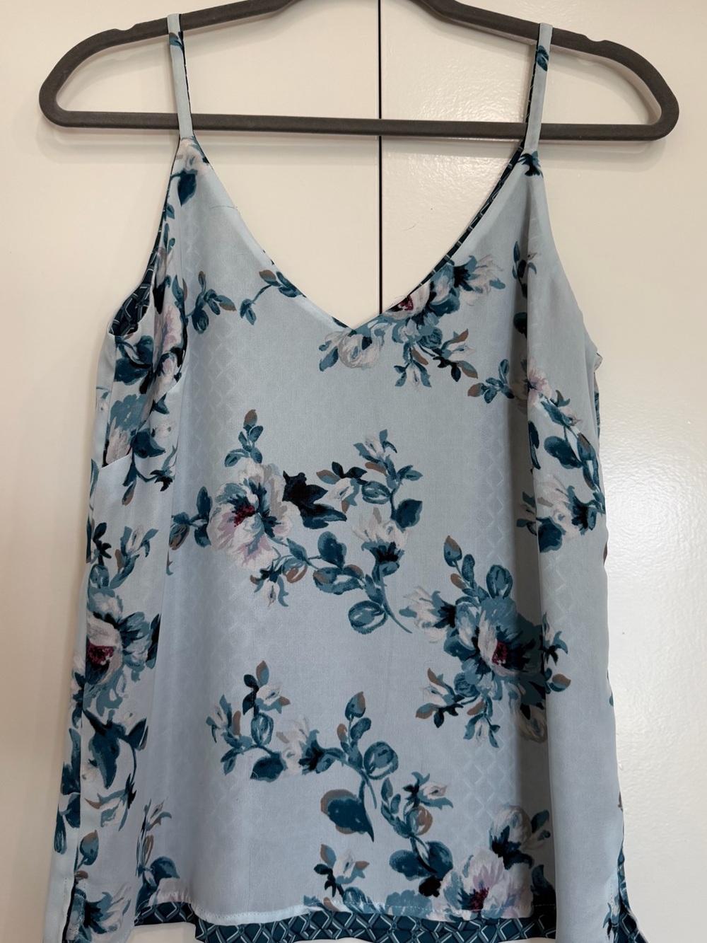 White House Black Market Blue Floral Silk Spaghetti Strap Reversible Blouse